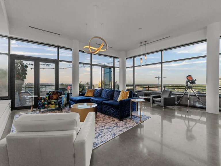 Raleigh Condo